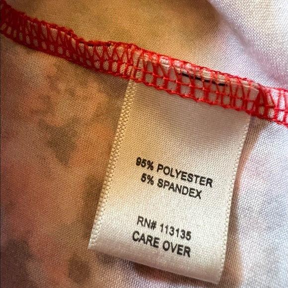 Vibrant stretchy tank, shell. S - Picture 4 of 4